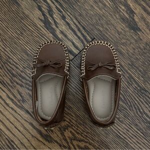 Elephantito Toddler Loafers - size 6 - new without box